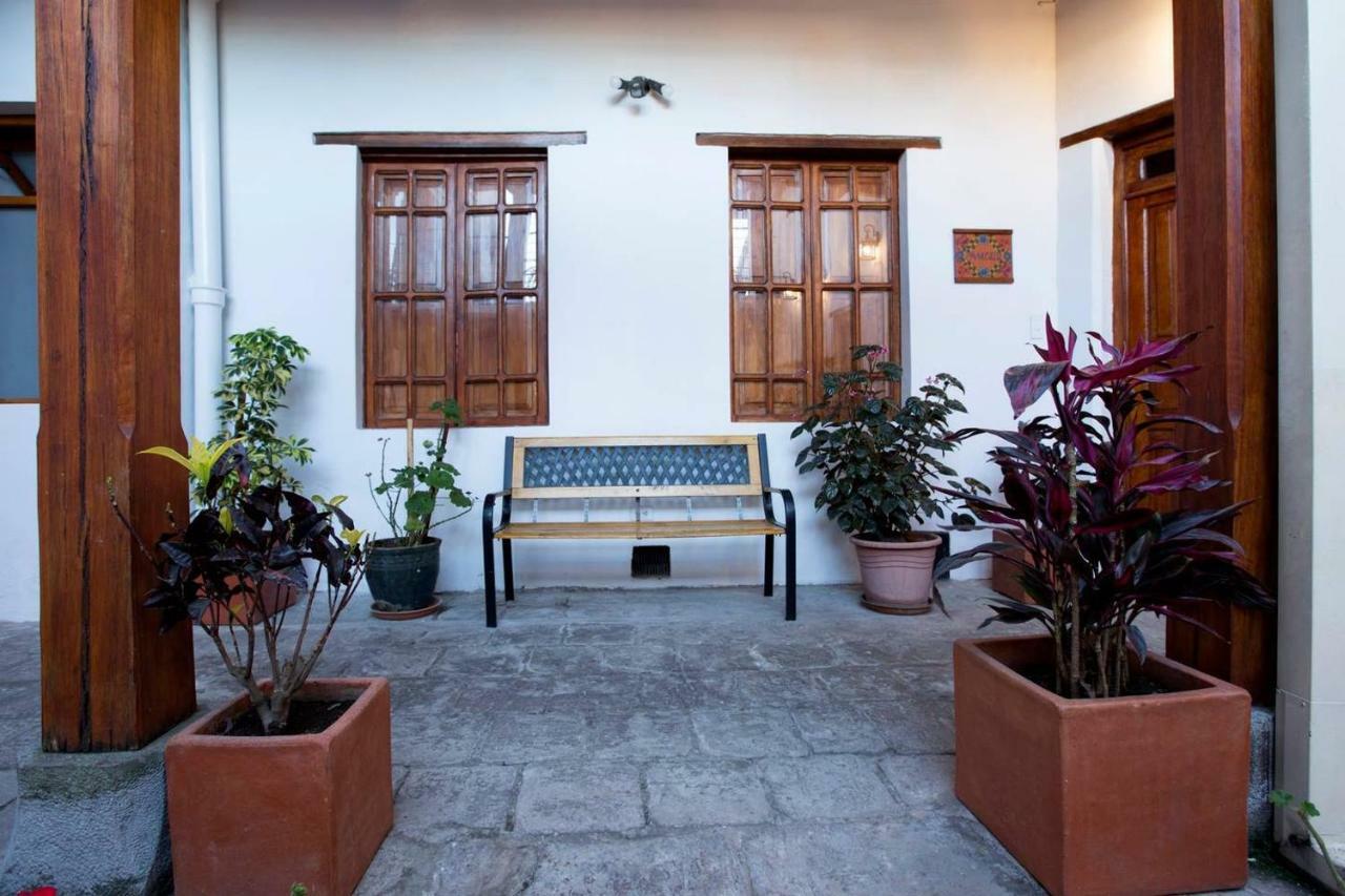 Casa Lunaloma - Boutique Apartments 키토 외부 사진